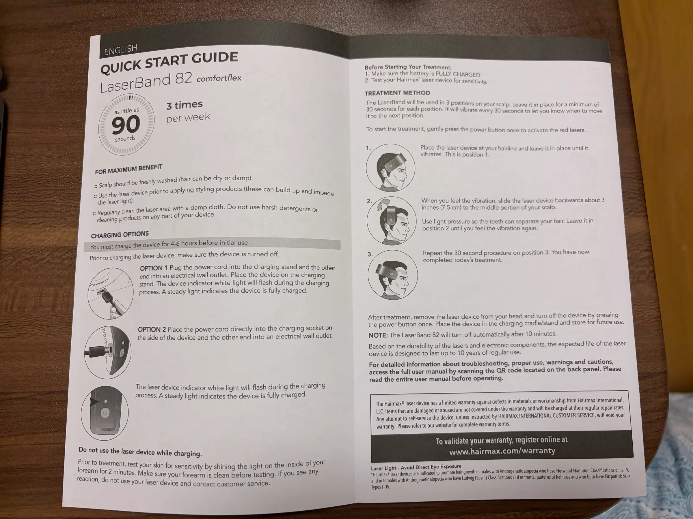 同梱のLaserBand 82 ComfortFlex英語クイックスタートガイド。充電方法と3か所に当てる使用手順